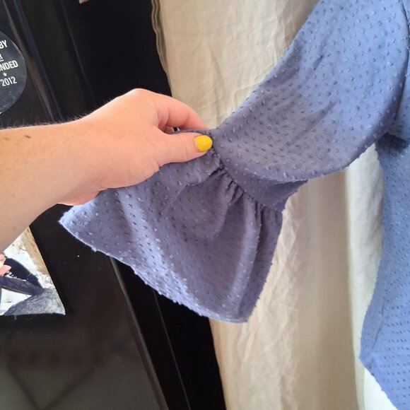 W5 Womans Blouse Top Blue LARGE Geometric 3/4 Sleeve Zipper Round Neck nwt - Picture 8 of 8